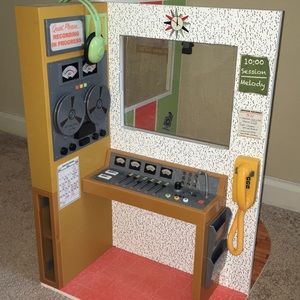 American Melody’s Recording Studio!